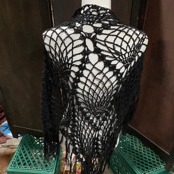 Triangle Shawl Wrap Scarf  Handmade Hand Crochet Crocheted Black - Picture 1 of 5